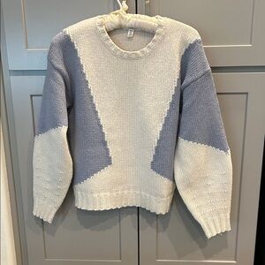 Splendid Cream and Blue Geometric Sweater
